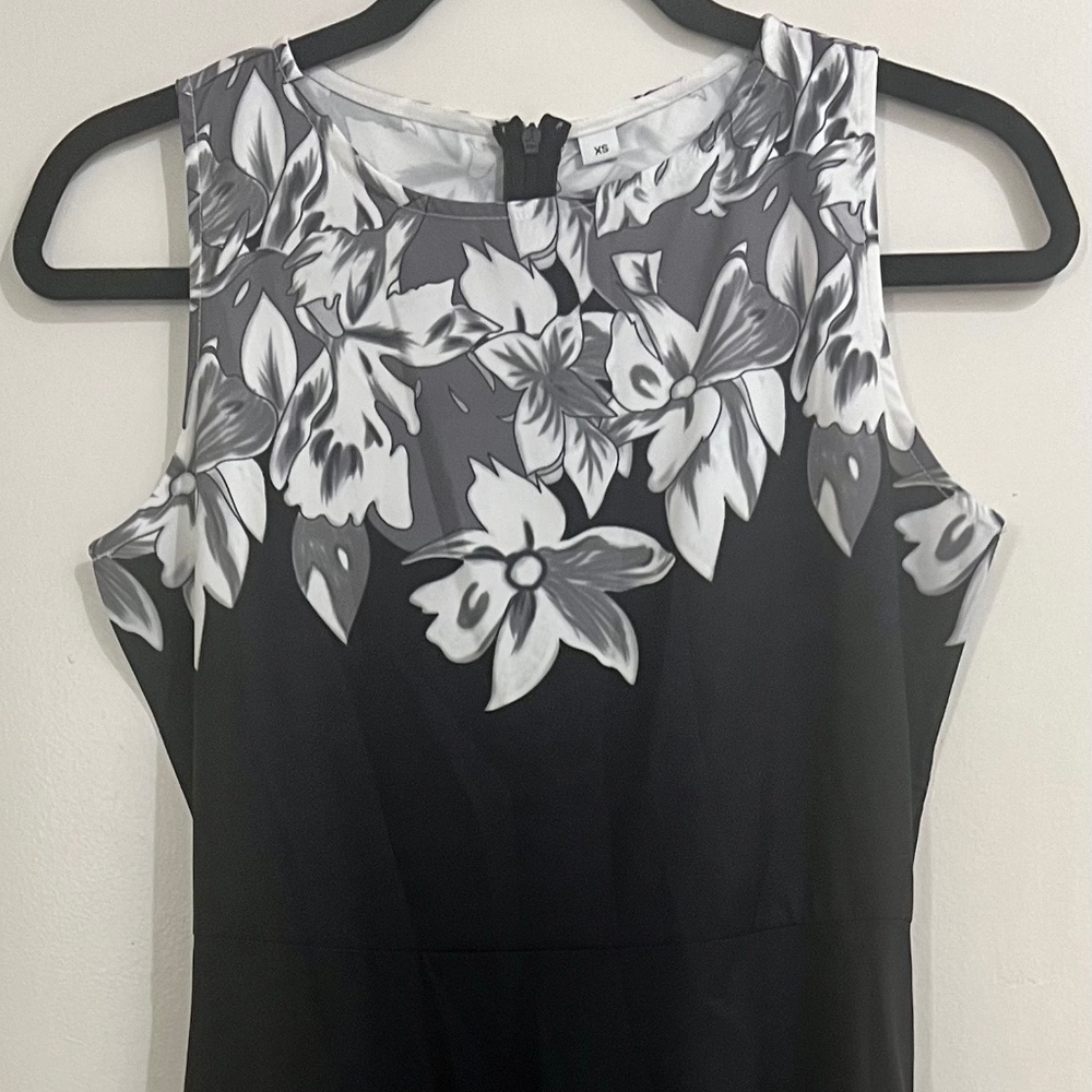 Light weight fall 3/4 length dress